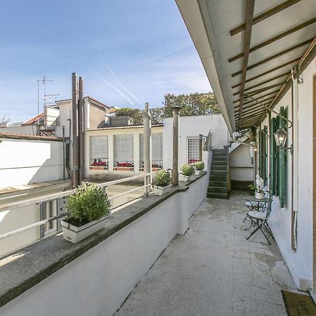 Attico Nel Cuore Di Roma Con Box Privato Per Auto Exterior foto